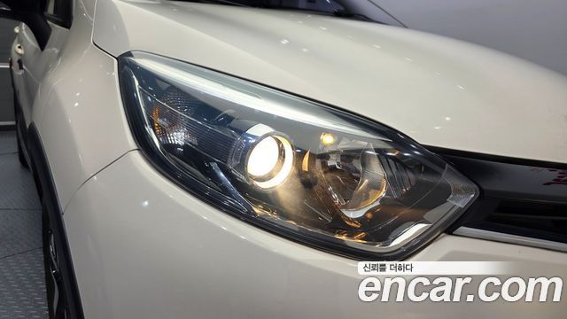 Renault Korea QM3 2015 — photo 8