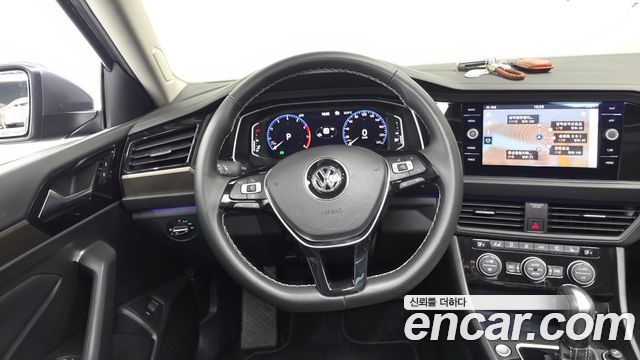 Volkswagen Jetta 2021 — photo 18
