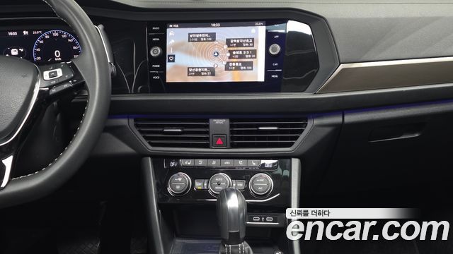 Volkswagen Jetta 2021 — photo 31
