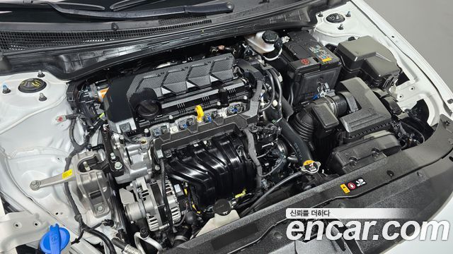 Hyundai AVANTE 2025 — photo 6