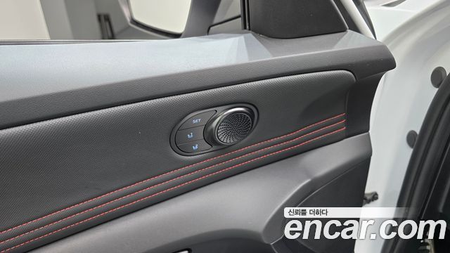 Hyundai AVANTE 2025 — photo 27
