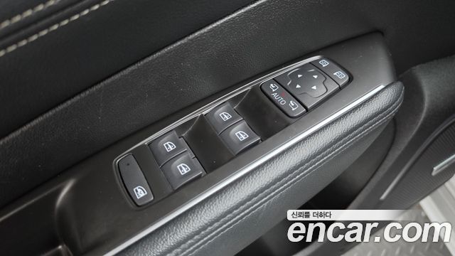 Renault Korea SM6 2020 — photo 39