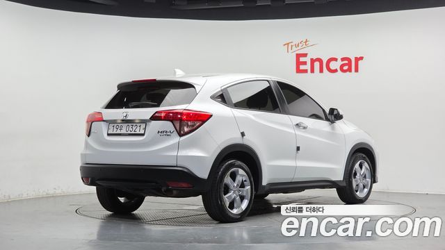 Honda HR-V 2016 — photo 2