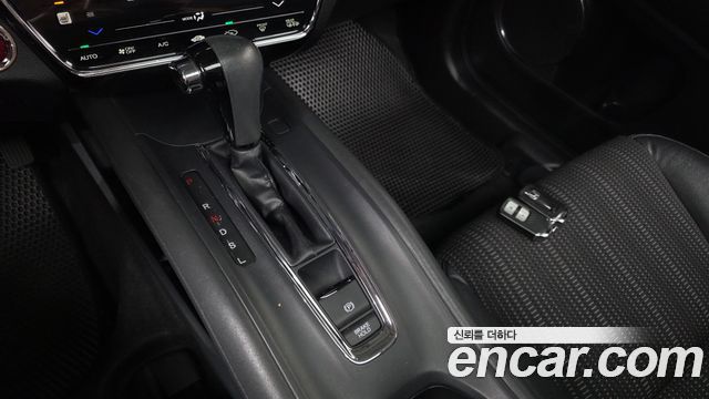 Honda HR-V 2016 — photo 9