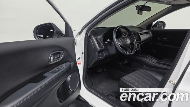 Honda HR-V 2016 — photo 10