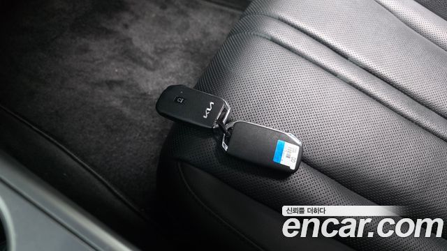 Kia K8 2023 — photo 22