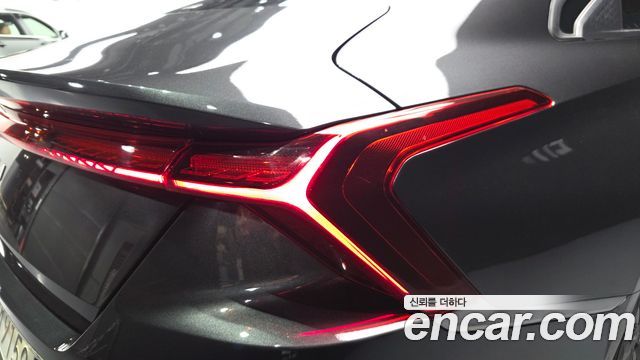 Kia K8 2023 — photo 9