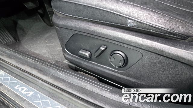 Kia K8 2023 — photo 31