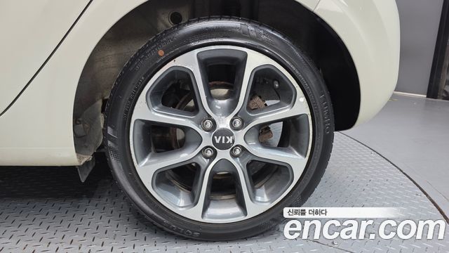 Kia morning 2017 — photo 7