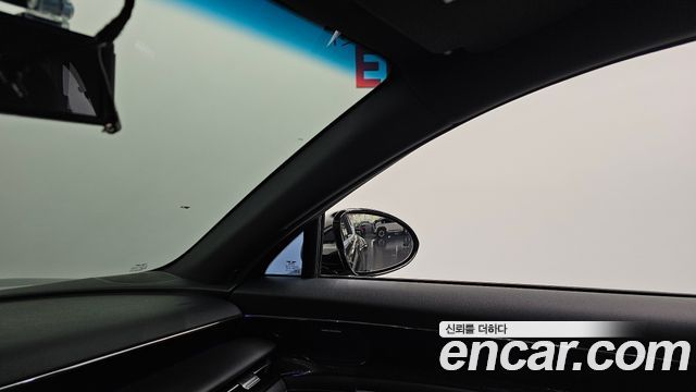Genesis G90 2022 — photo 27