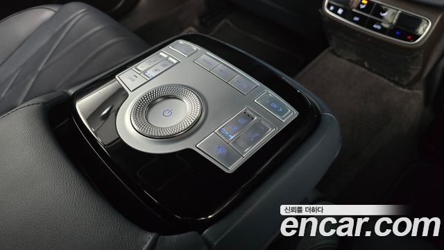 Genesis G80 2021 — photo 24