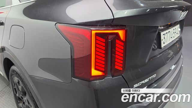 Kia Sorento 2024 — photo 9