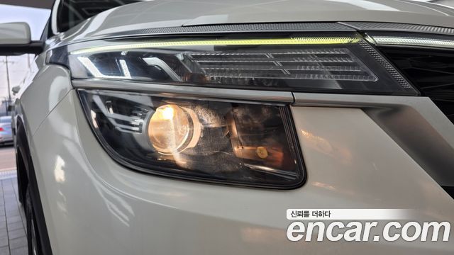 Kia Seltos 2022 — photo 8