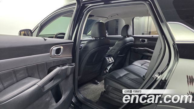 Kia Sorento 2024 — photo 16