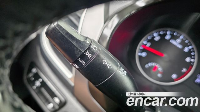 Kia Seltos 2022 — photo 24