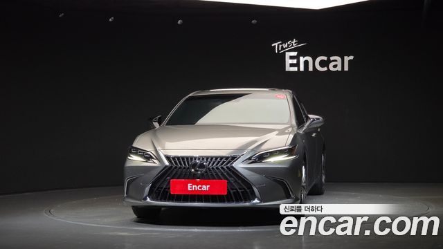 Lexus ES 2024 — photo 3
