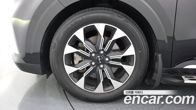 Kia Canival 2022 — photo 5