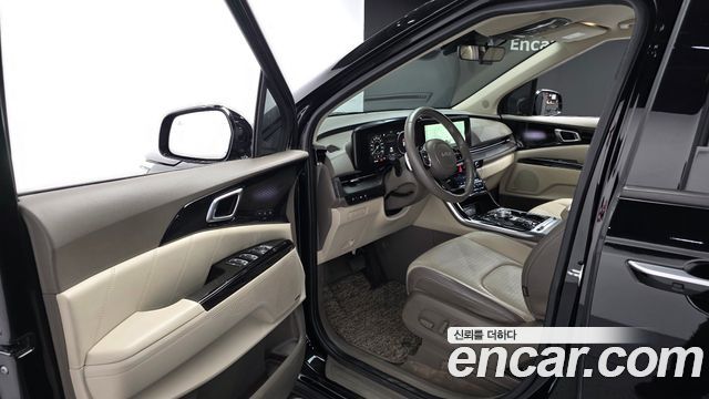 Kia Canival 2022 — photo 10