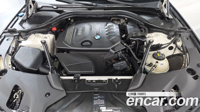 BMW 5-Series 2017 — photo 6