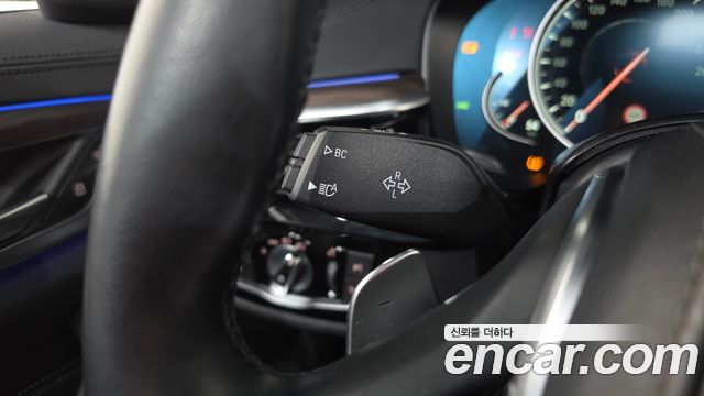 BMW 5-Series 2017 — photo 30