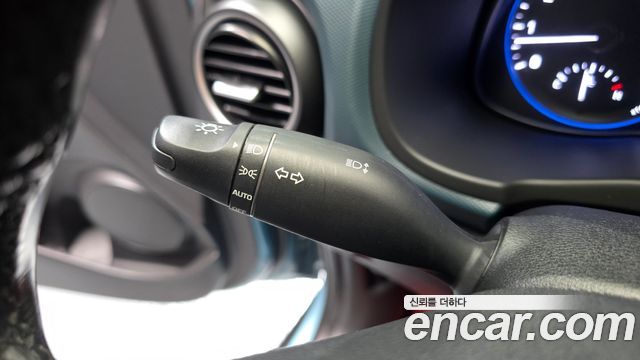 Hyundai Kona 2018 — photo 23