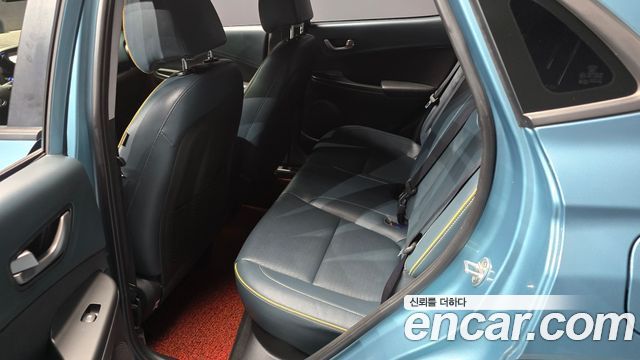 Hyundai Kona 2018 — photo 16