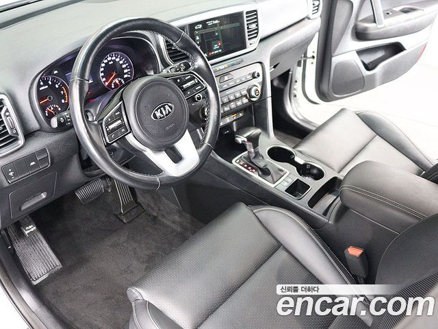 Kia Sportage 2019 — photo 17