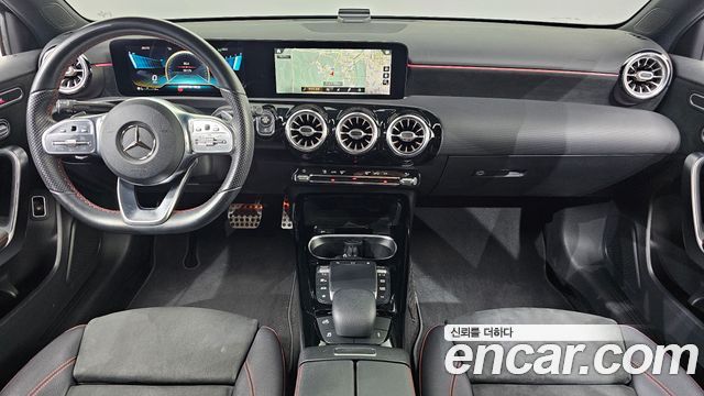 Mercedes-Benz A-Class 2020 — photo 7