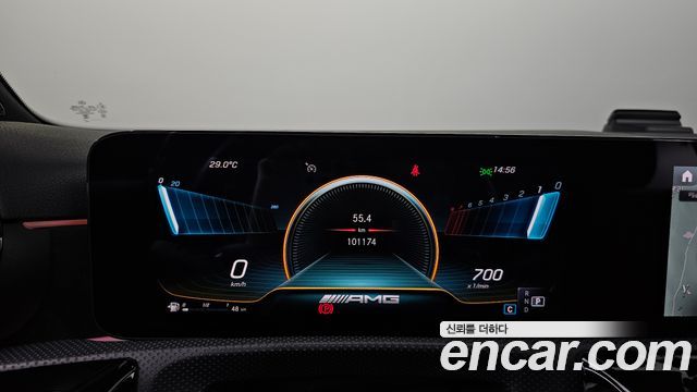 Mercedes-Benz A-Class 2020 — photo 8