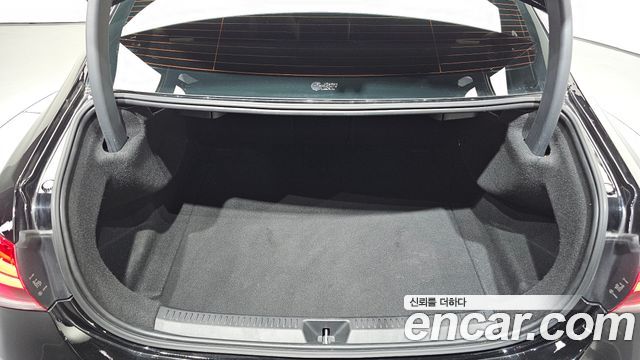 Mercedes-Benz A-Class 2020 — photo 20