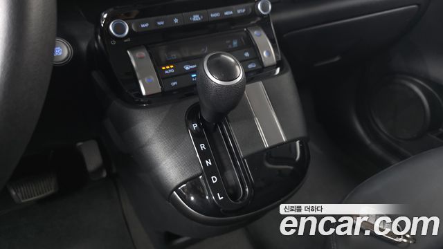Hyundai Casper 2023 — photo 9