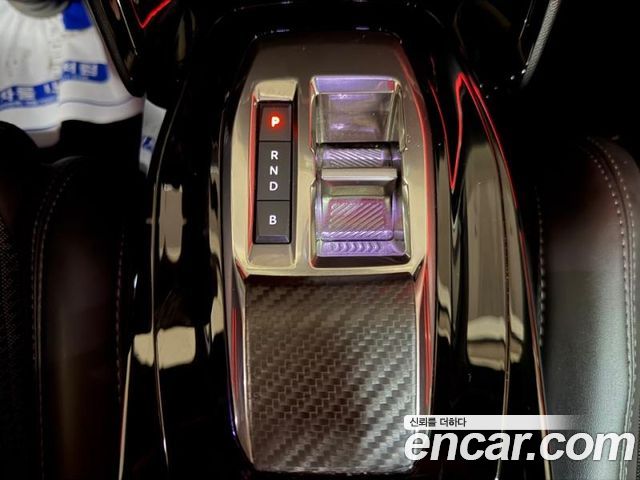 Peugeot 208 2022 — photo 12