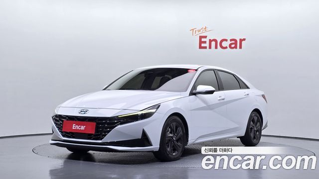 Hyundai AVANTE 2023 — photo 1