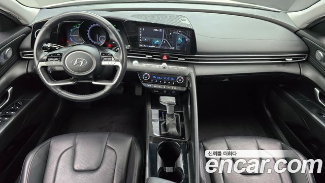 Hyundai AVANTE 2023 — photo 10