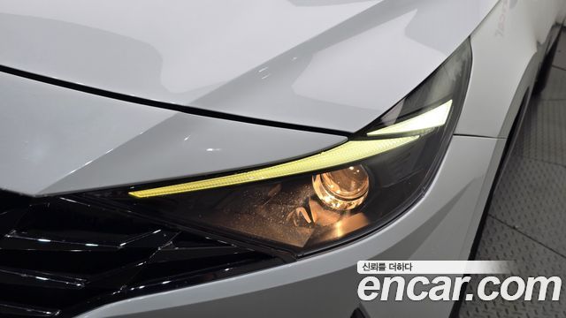 Hyundai AVANTE 2023 — photo 8