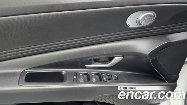 Hyundai AVANTE 2023 — photo 14