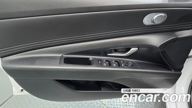 Hyundai AVANTE 2023 — photo 29