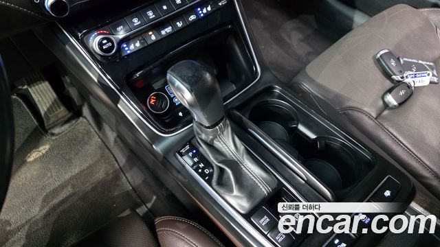 Hyundai Grandeur 2018 — photo 9