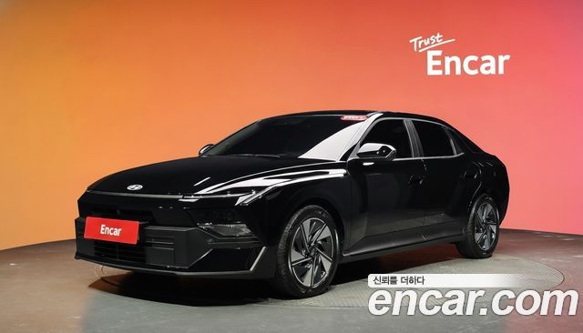 Hyundai AVANTE 2027 — photo 1