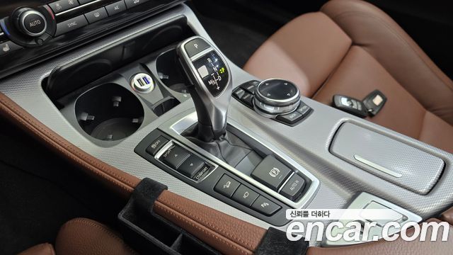 BMW 5-Series 2014 — photo 12