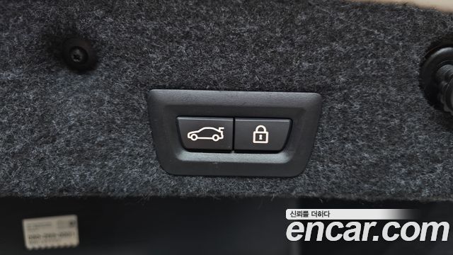 BMW 5-Series 2014 — photo 25