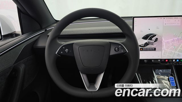 Tesla Model Y 2026 — photo 19