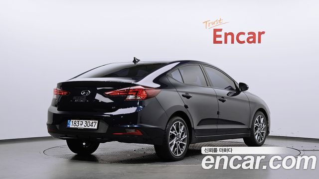 Hyundai AVANTE 2019 — photo 2