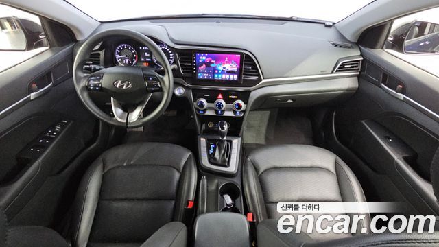Hyundai AVANTE 2019 — photo 7