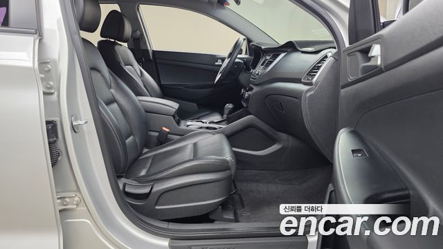Hyundai Tucson 2016 — photo 17
