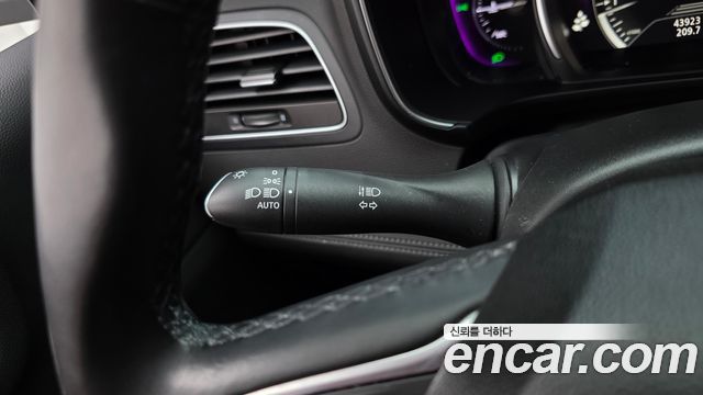 Renault Korea QM6 2021 — photo 30