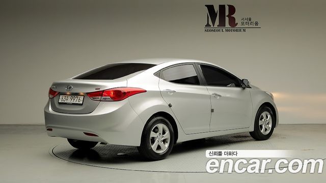 Hyundai AVANTE 2014 — photo 3