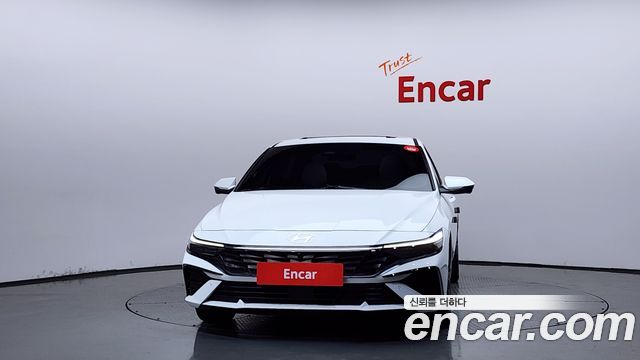 Hyundai AVANTE 2024 — photo 3
