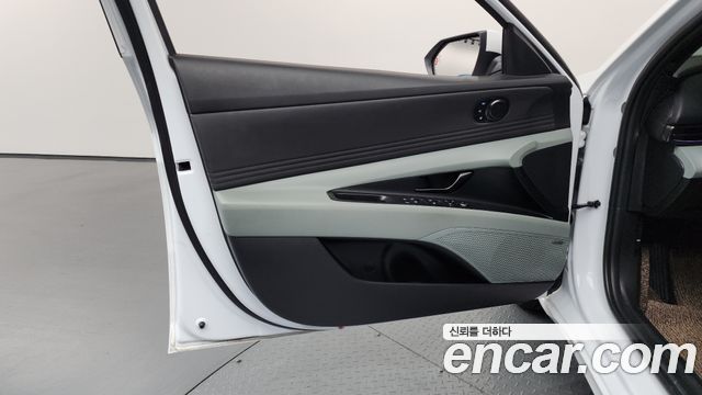 Hyundai AVANTE 2024 — photo 14