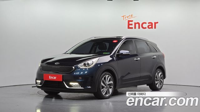 Kia Niro 2017 — photo 1